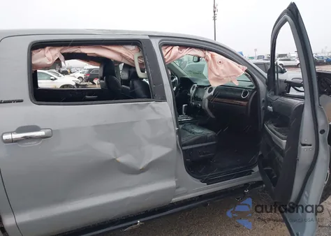 2021 Toyota Tundra Limited z USA, uszkodzony, nr VIN 5TFHY5F11MX989867